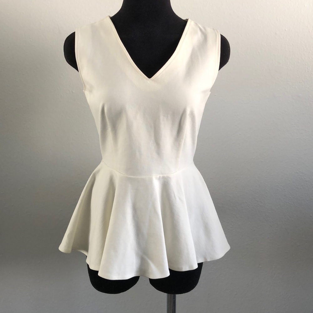 V neck peplum top